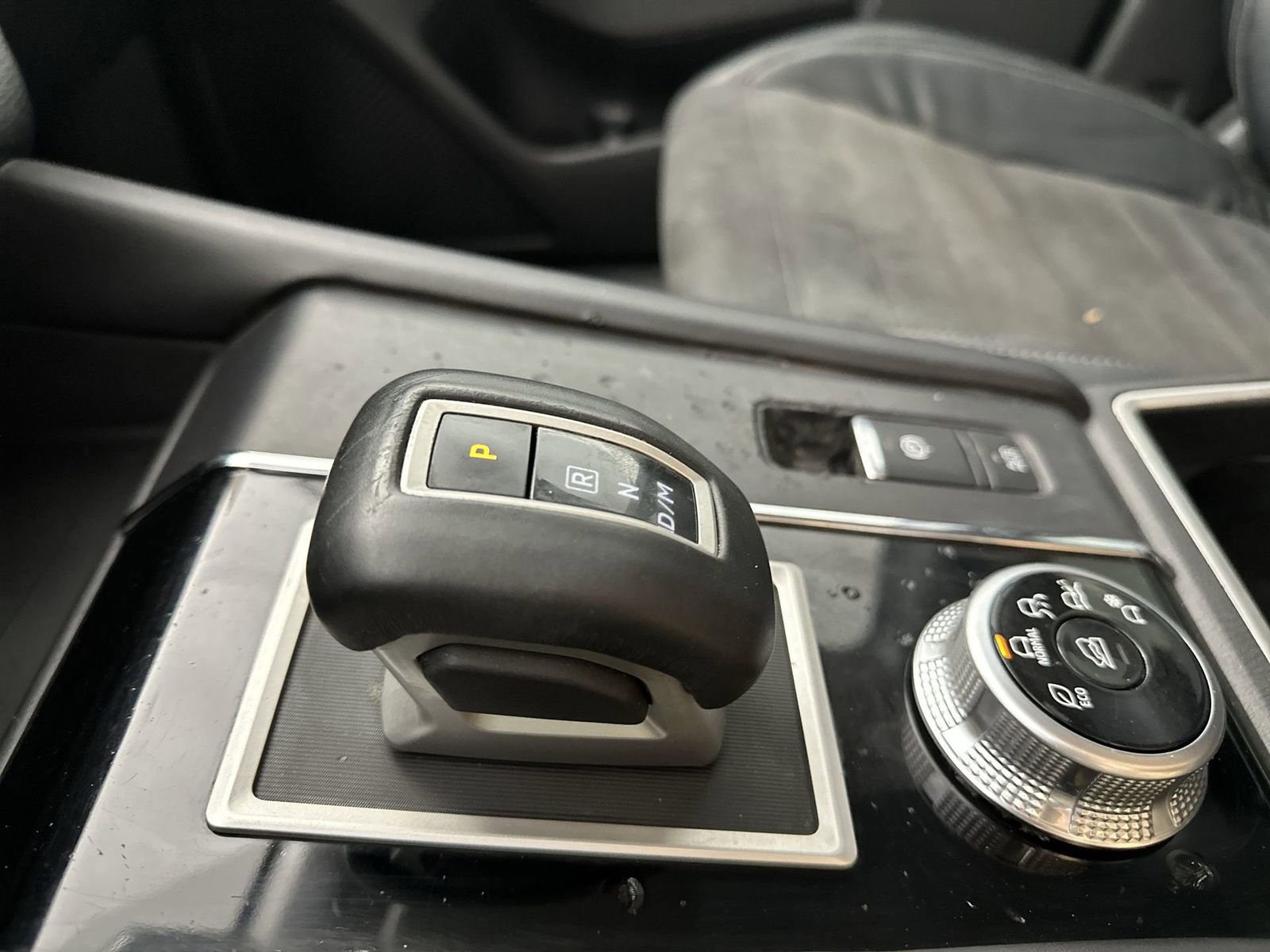 Used 2022 Mitsubishi Outlander SE image 20