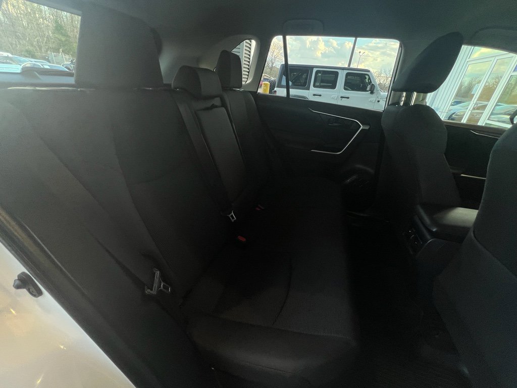 Used 2025 Toyota RAV4 LE image 17
