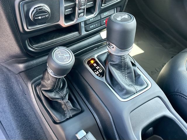 New 2026 Jeep Wrangler Unlimited Sahara AWD/4WD image 13