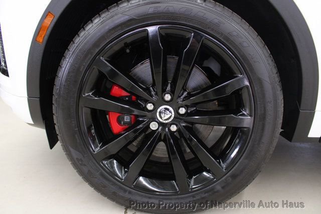 Used 2024 Jaguar E-PACE R-Dynamic SE image 13