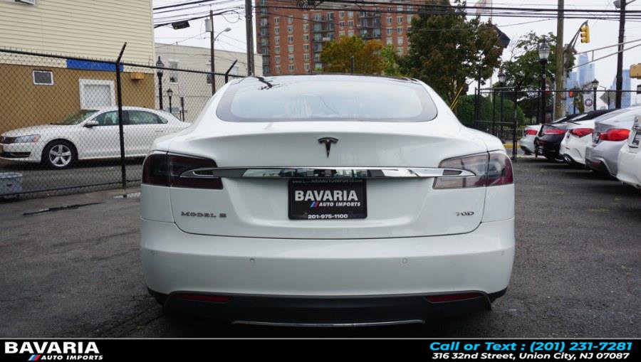 Used 2016 Tesla Model S 70D image 6