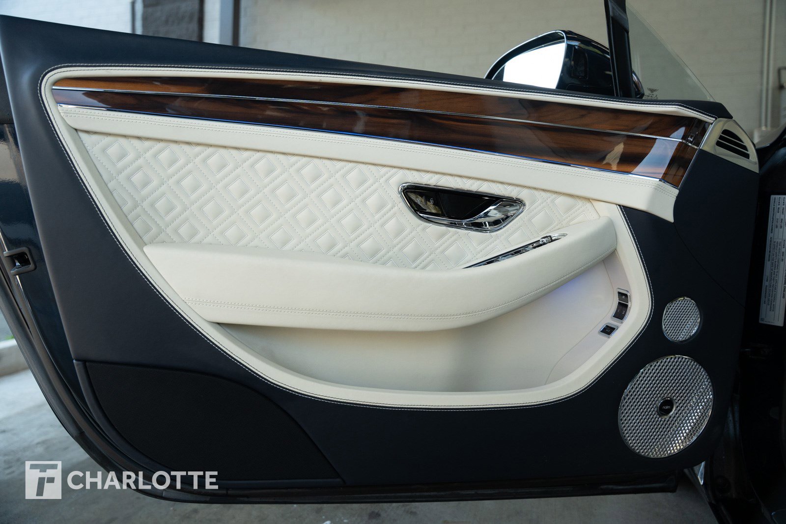 Used 2021 Bentley Continental GT image 15