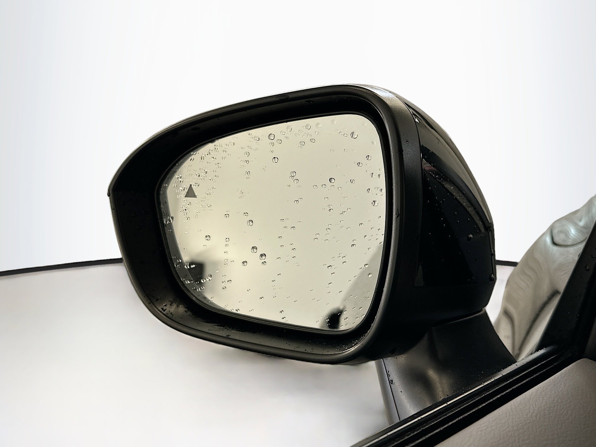 Used 2023 Nissan Rogue SV AWD/4WD image 16