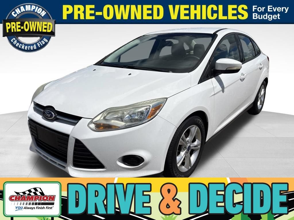 Used 2014 Ford Focus SE FWD image 1