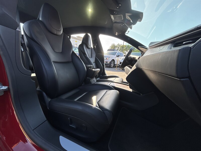 Used 2018 Tesla Model S P100D AWD/4WD image 19