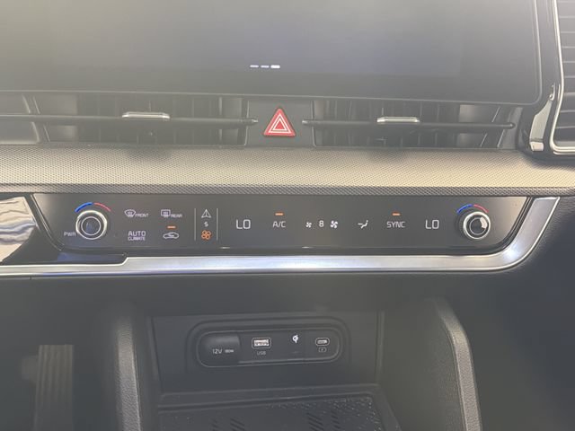 Used 2024 Kia Sportage SX FWD image 7
