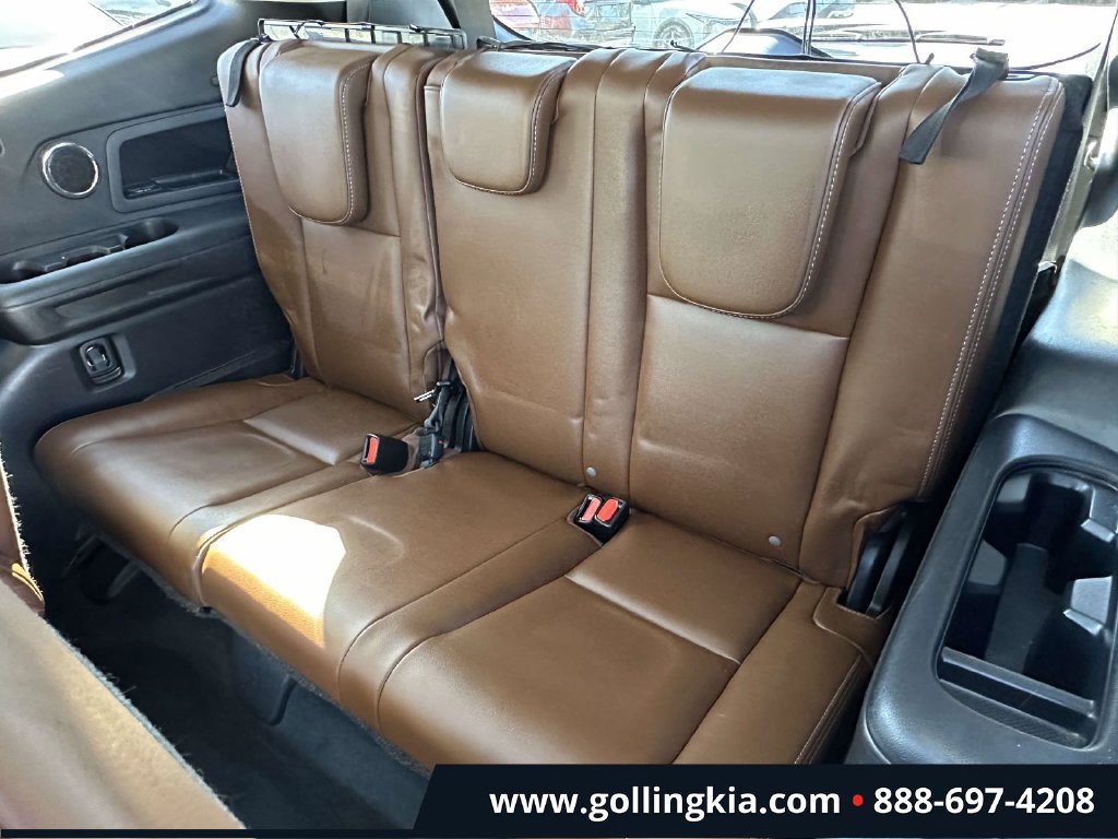 Used 2023 Subaru Ascent Touring AWD/4WD image 11