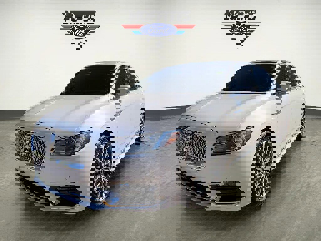 Used 2018 Lincoln Continental Select