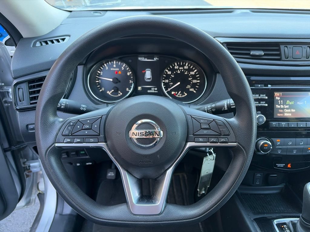 Used 2017 Nissan Rogue AWD image 17