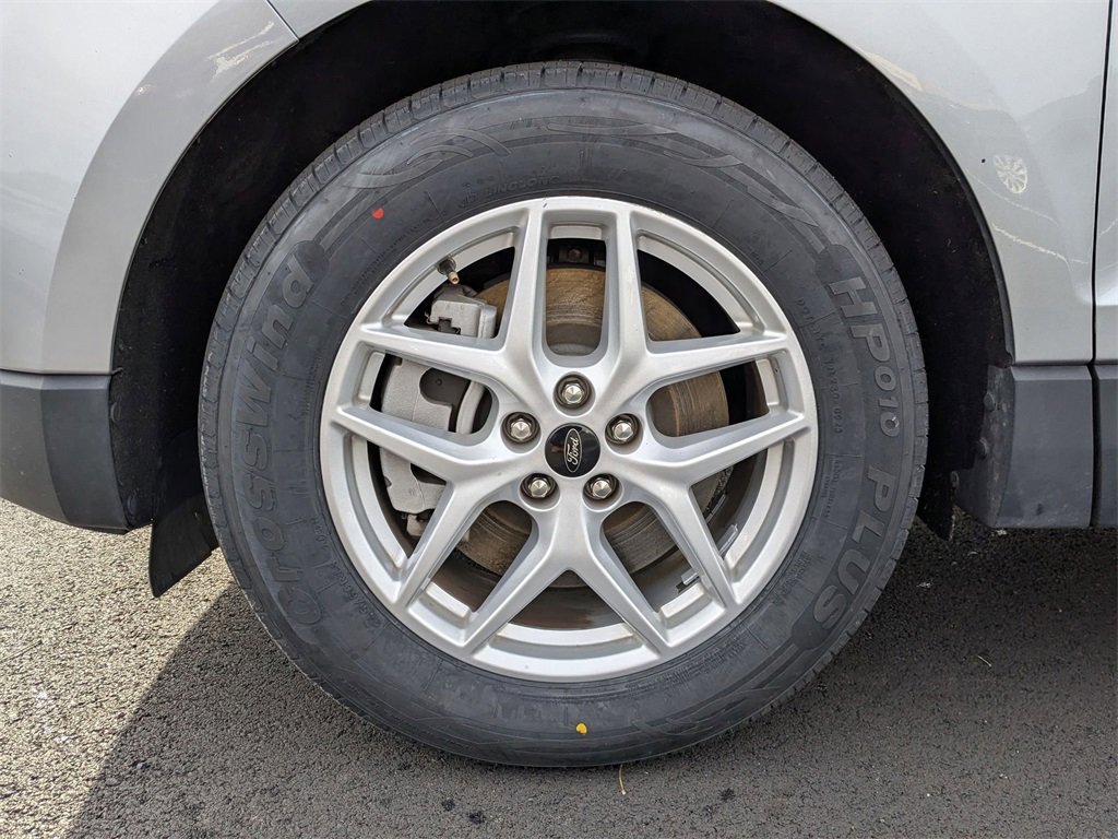 Used 2024 Ford Edge SEL image 14