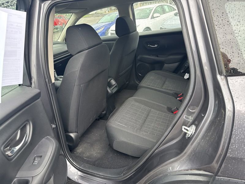 Used 2023 Honda HR-V LX image 11