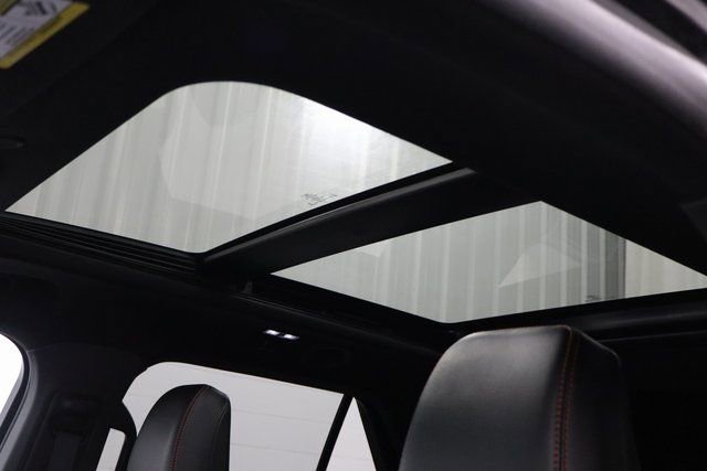 Used 2023 Ford Explorer ST-Line image 22