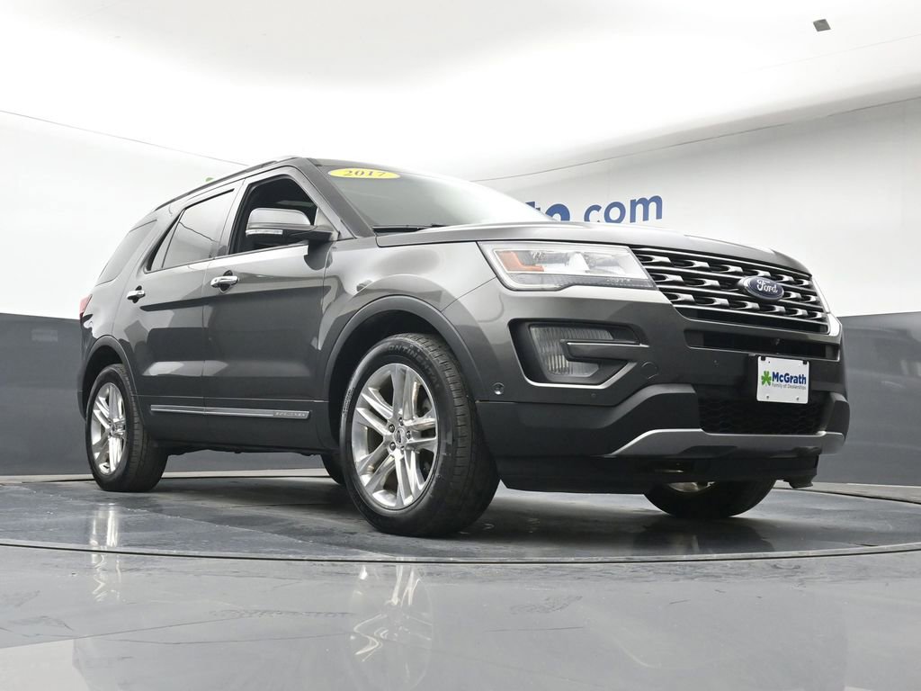 Used 2017 Ford Explorer Limited w/ Equipment Group 301A image 25