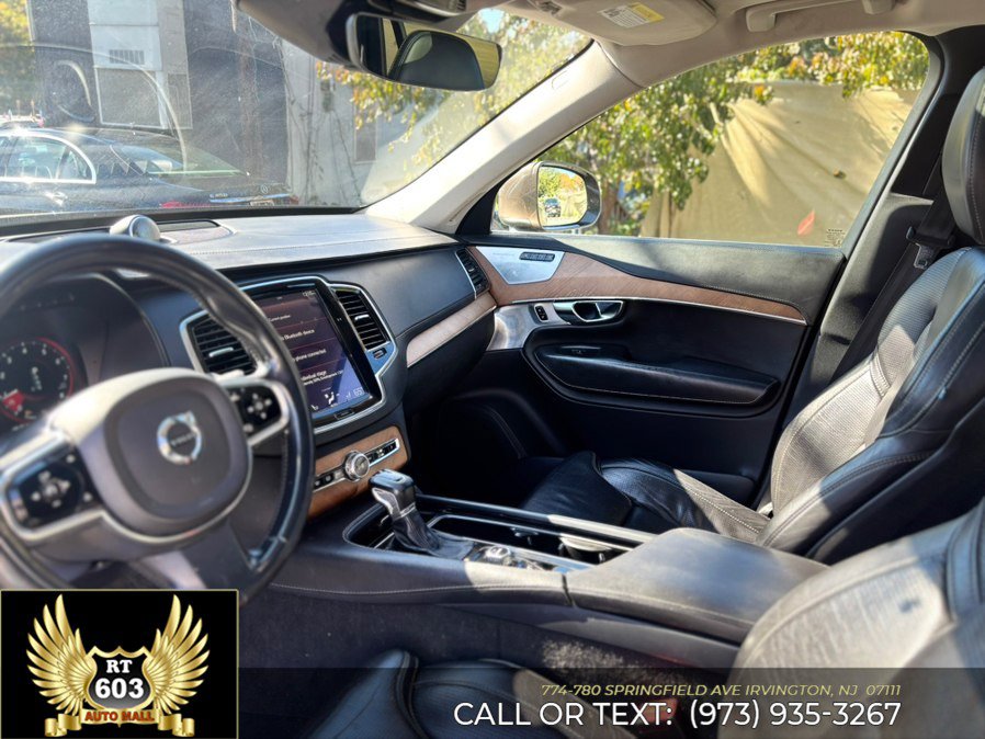 Used 2016 Volvo XC90 T6 Inscription w/ Vision Package AWD/4WD image 19