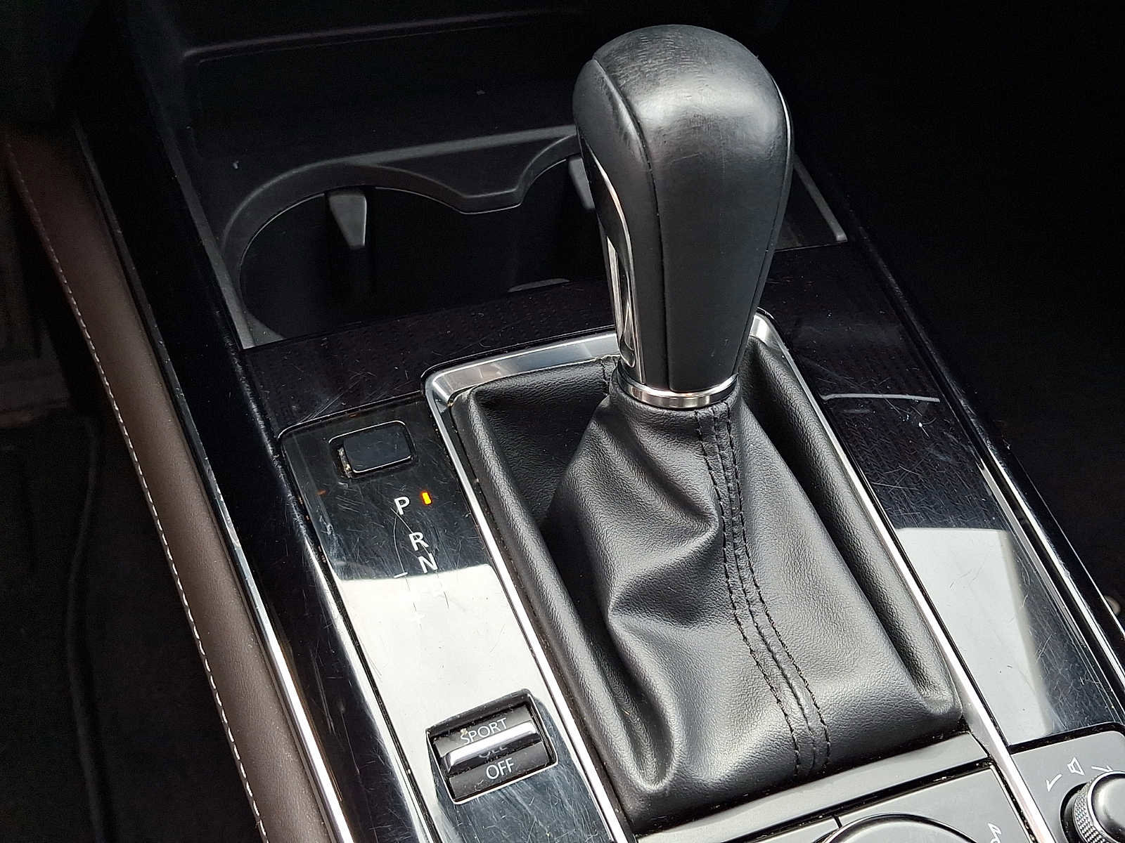 Used 2021 MAZDA CX-30 AWD 2.5 S w/ Premium Package image 16