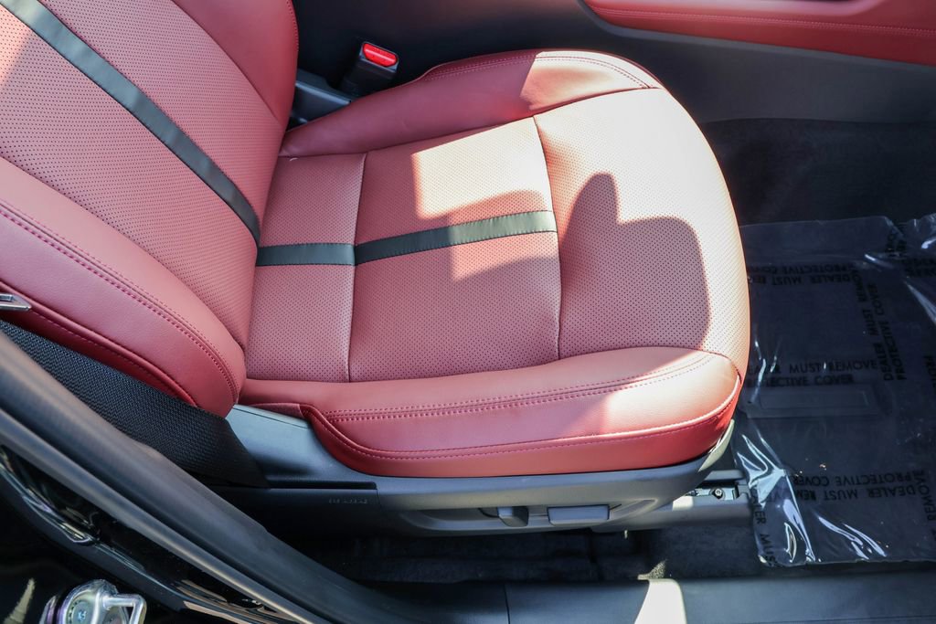 Used 2025 MAZDA CX-70 Plug-In Hybrid w/ Premium Plus image 41