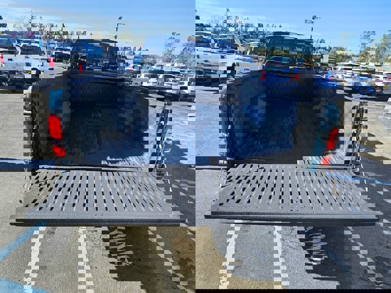 Used 1997 Dodge Ram 2500 Truck 4x4 Club Cab image 5