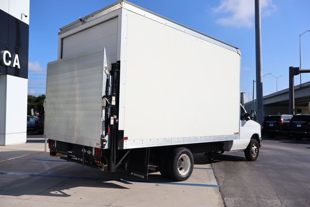 Used 2024 Ford E-450 and Econoline 450 Super Duty w/ Power Windows & Locks Group RWD image 7