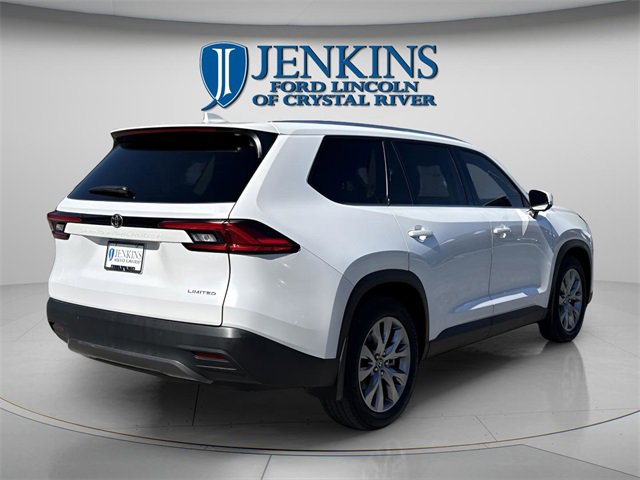 Used 2024 Toyota Grand Highlander Limited image 14