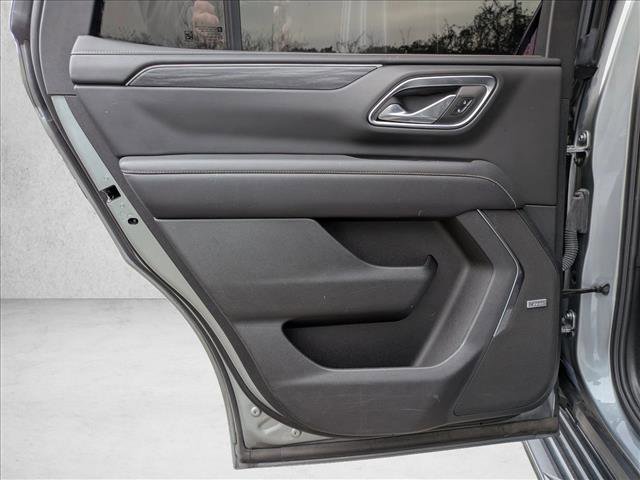 Used 2024 GMC Yukon SLT image 16