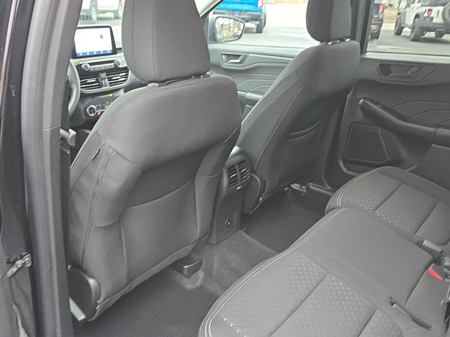 Used 2023 Ford Escape Active image 33
