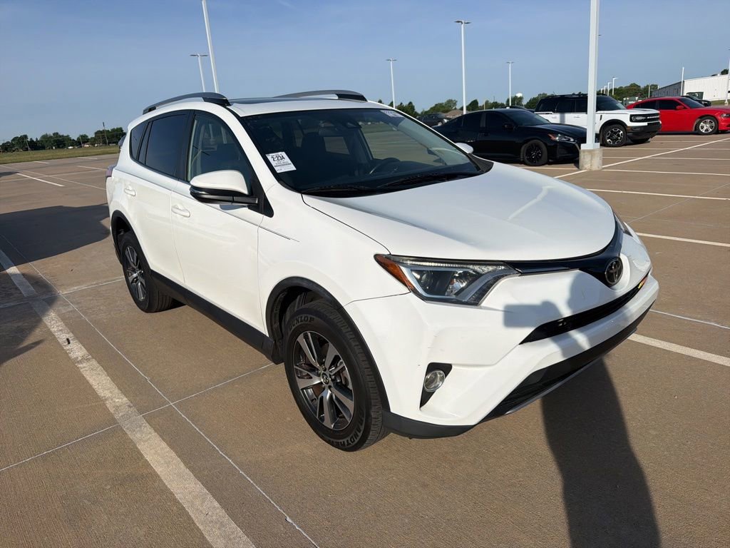 Used 2017 Toyota RAV4 XLE FWD image 3