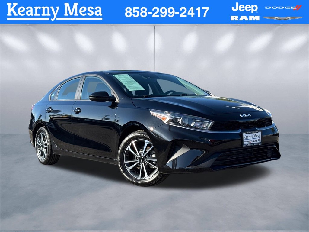 Used 2024 Kia Forte LXS video 1