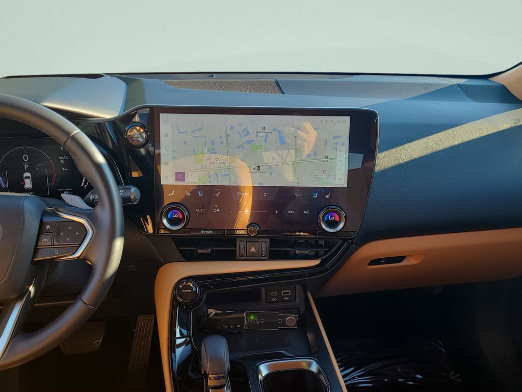 Used 2024 Lexus NX 350 AWD image 17