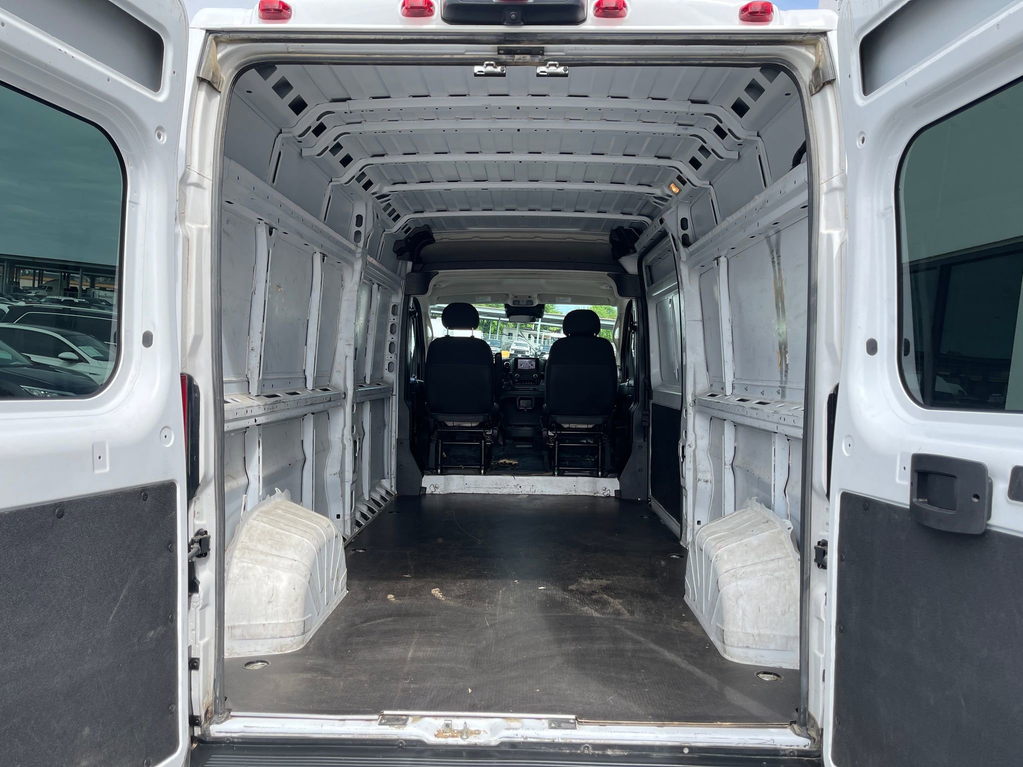 Used 2023 RAM ProMaster 2500 FWD image 22