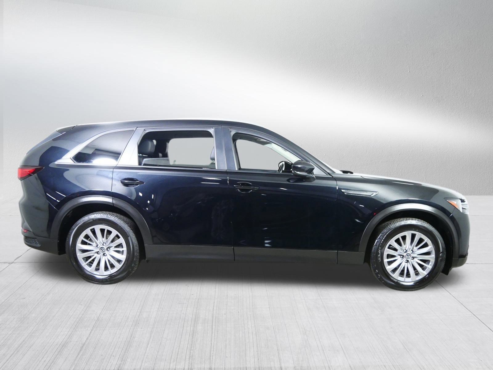 Used 2024 MAZDA CX-90 3.3 Turbo w/ Select Package image 8