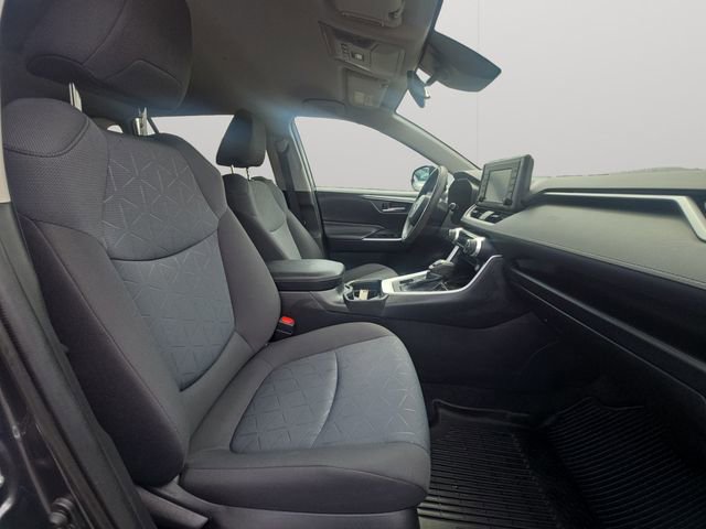 Used 2020 Toyota RAV4 XLE w/ All Weather Liner Package image 15