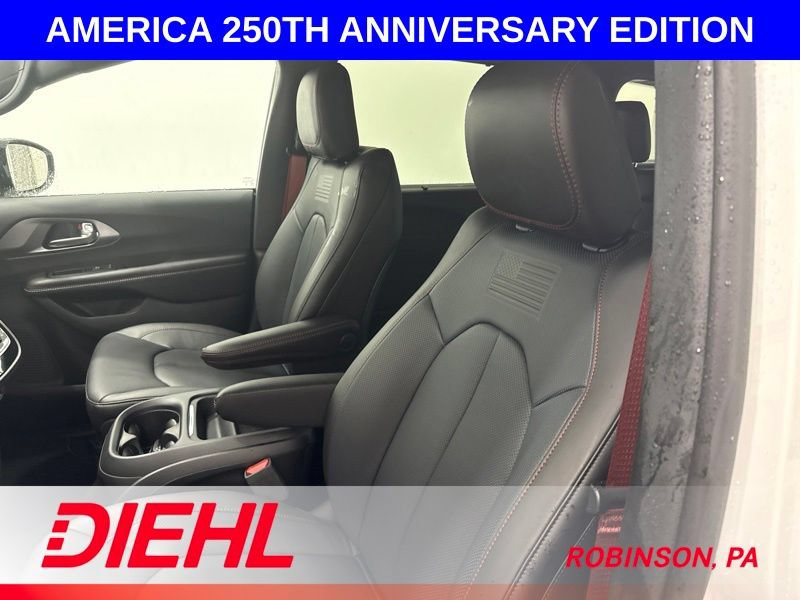 New 2027 Chrysler Pacifica Select FWD image 24