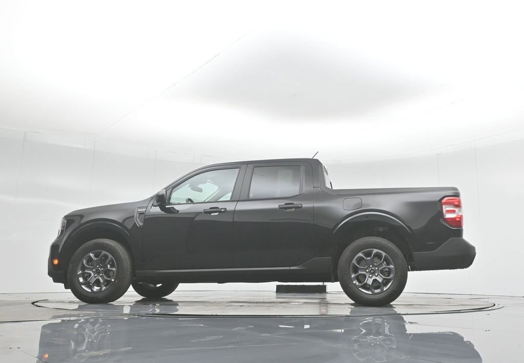 Certified 2025 Ford Maverick XLT w/ XLT Luxury Package image 49