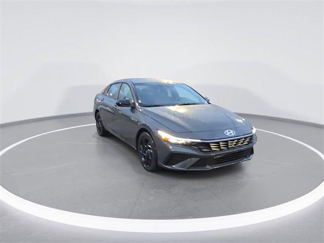 New 2026 Hyundai Elantra Sport image 2