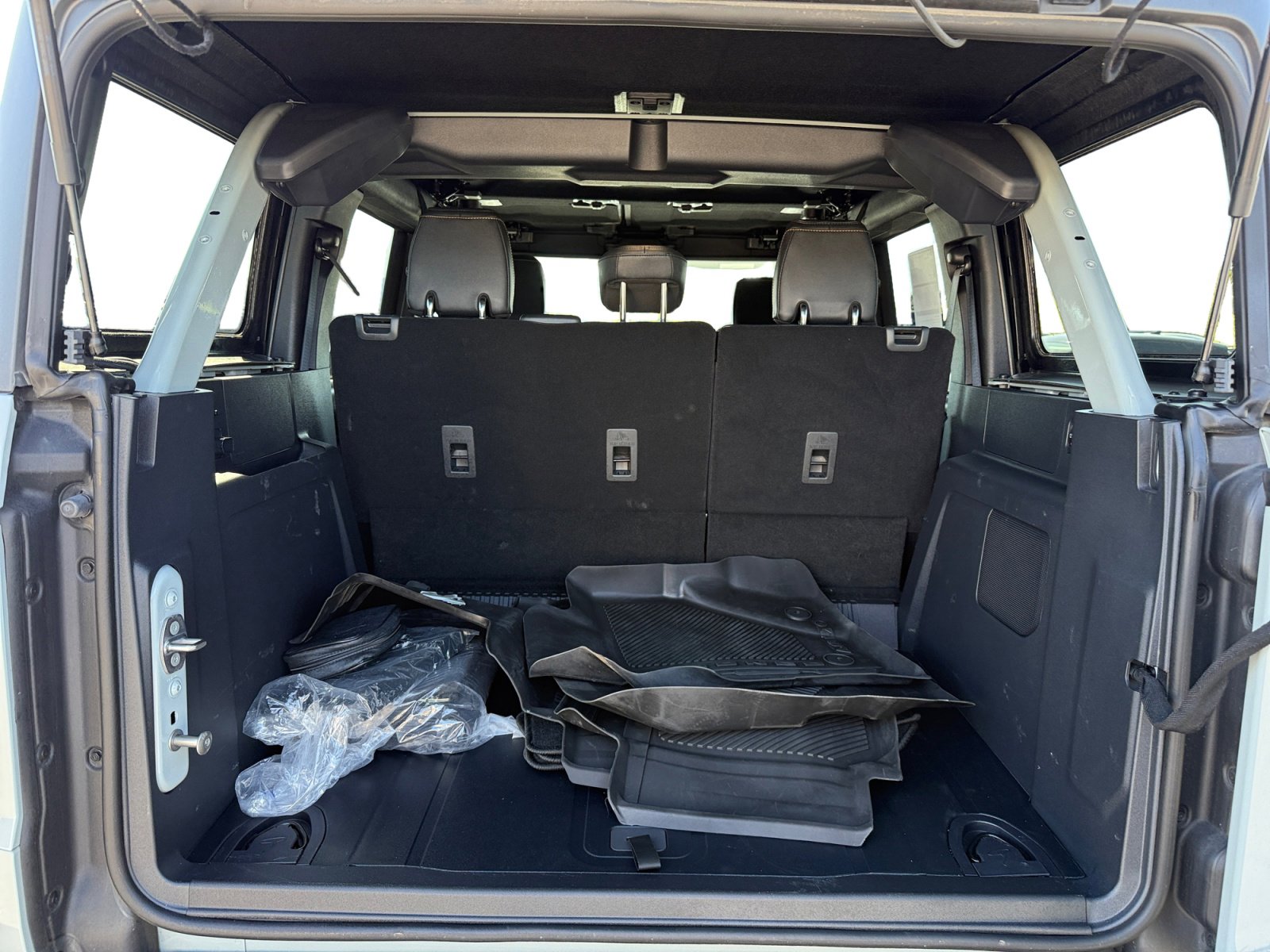 Certified 2024 Ford Bronco Badlands image 17