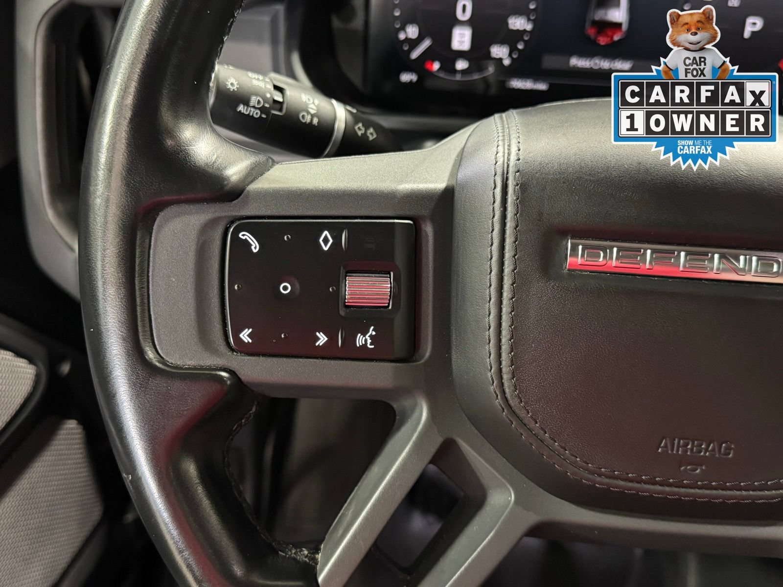 Used 2023 Land Rover Defender 130 X-Dynamic SE AWD/4WD image 21