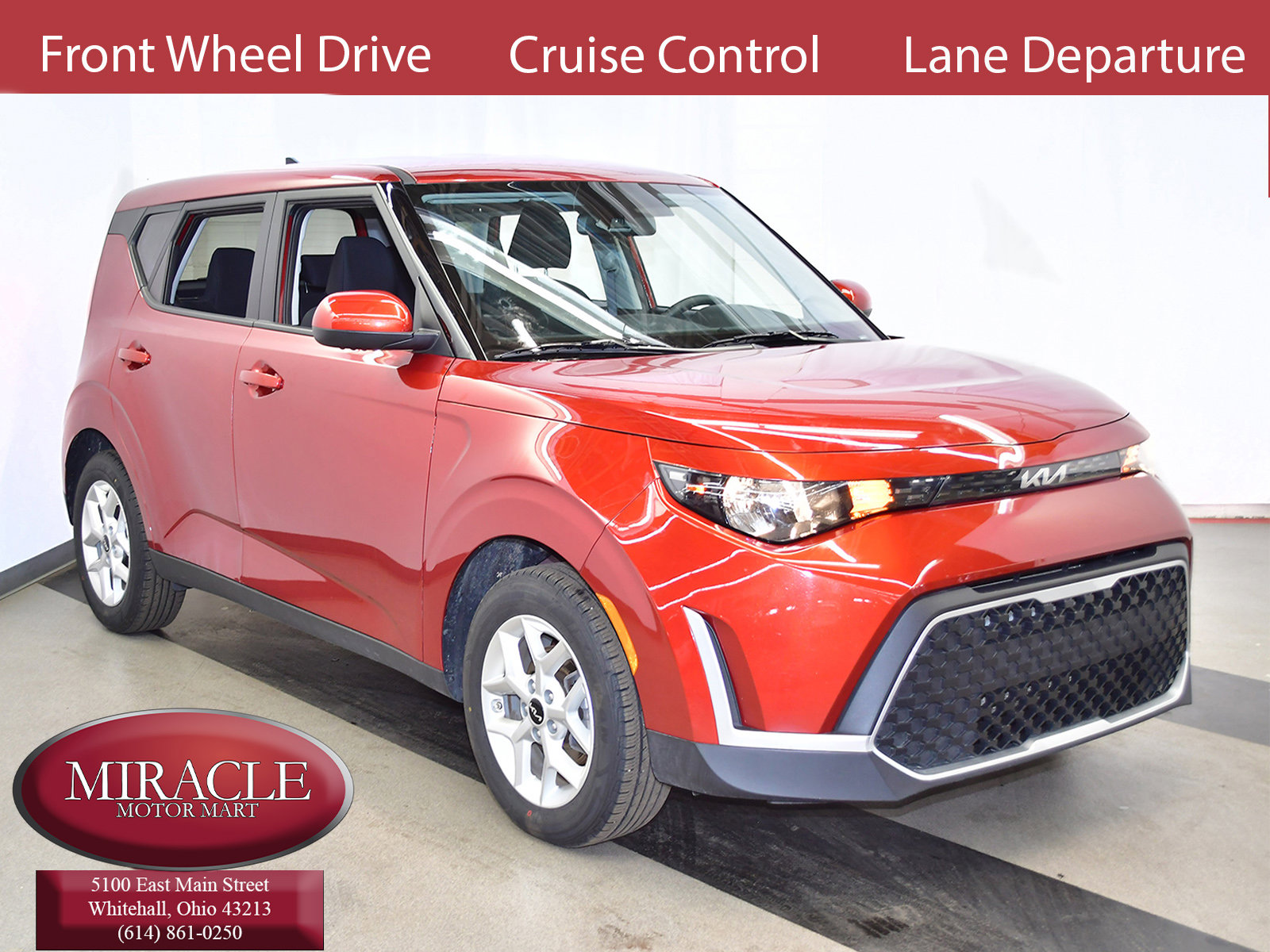 Used 2025 Kia Soul LX w/ LX Technology Package FWD image 1