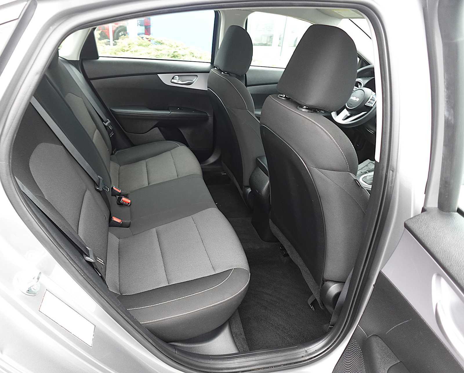 Used 2024 Kia Forte LXS image 27