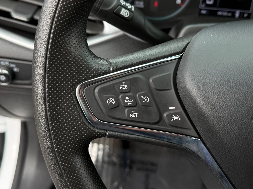 Used 2023 Chevrolet Malibu LT image 34