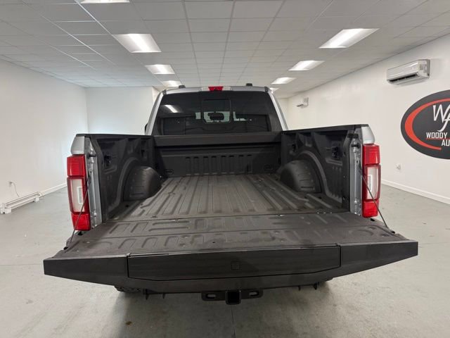 Used 2021 Ford F250 Platinum w/ FX4 Off-Road Package AWD/4WD image 9