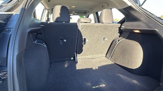 Used 2024 Nissan Kicks SV image 27