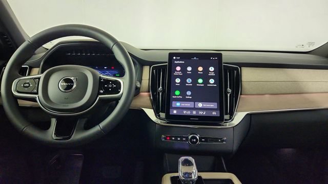 New 2026 Volvo XC90 T8 Plus w/ Protection Package Premier AWD/4WD image 27