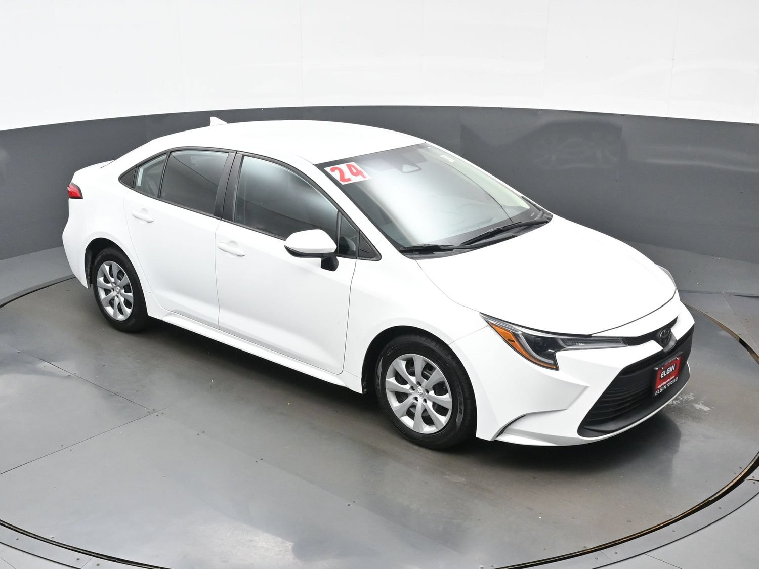 Used 2024 Toyota Corolla LE FWD image 32
