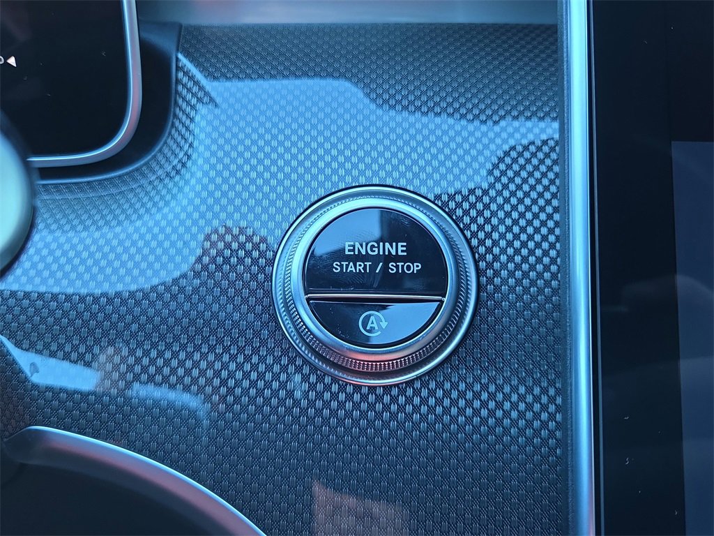 New 2026 Mercedes-Benz C 300 4MATIC Sedan image 26