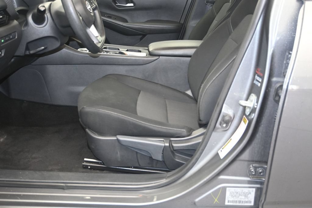Used 2024 Nissan Sentra SV FWD image 21