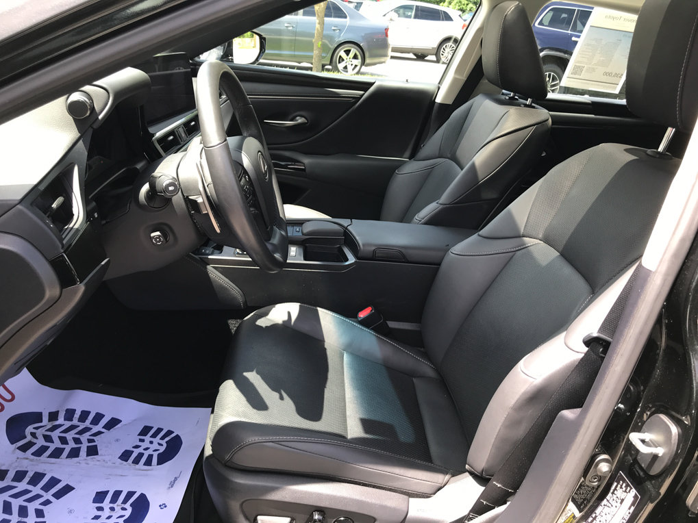 Used 2022 Lexus ES 300h w/ Premium Package FWD image 26
