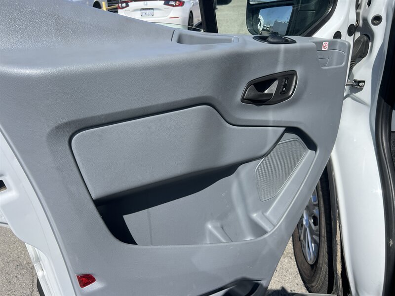 Used 2019 Ford Transit 150 XL RWD image 12
