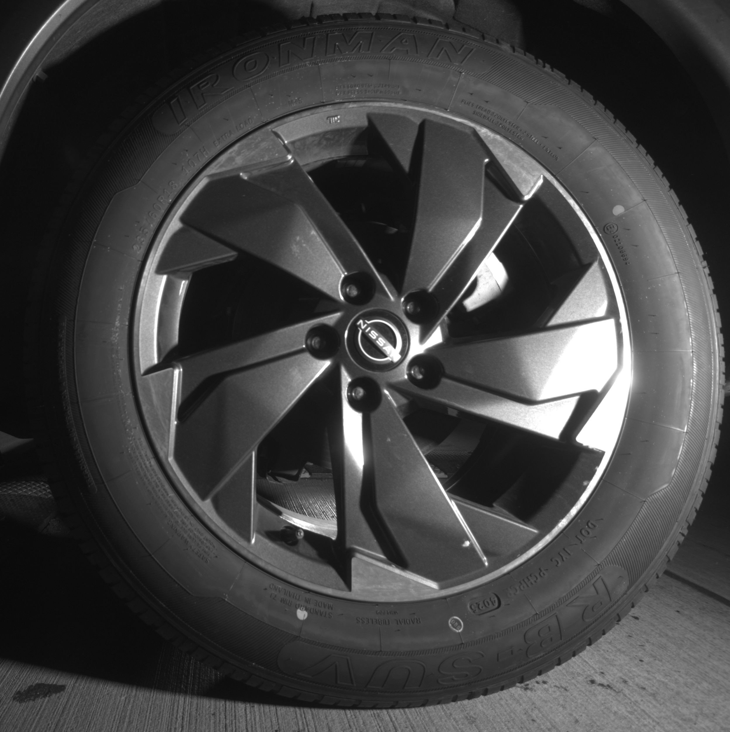 Used 2025 Nissan Rogue SV AWD/4WD image 14
