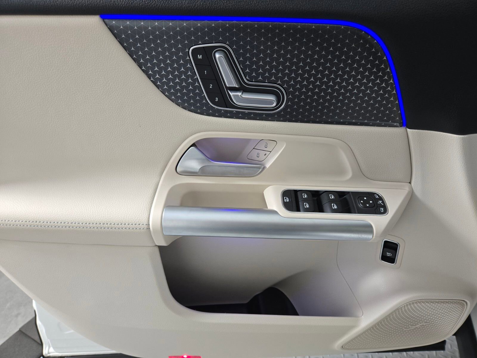 Used 2025 Mercedes-Benz GLA 250 GLA 250 image 21