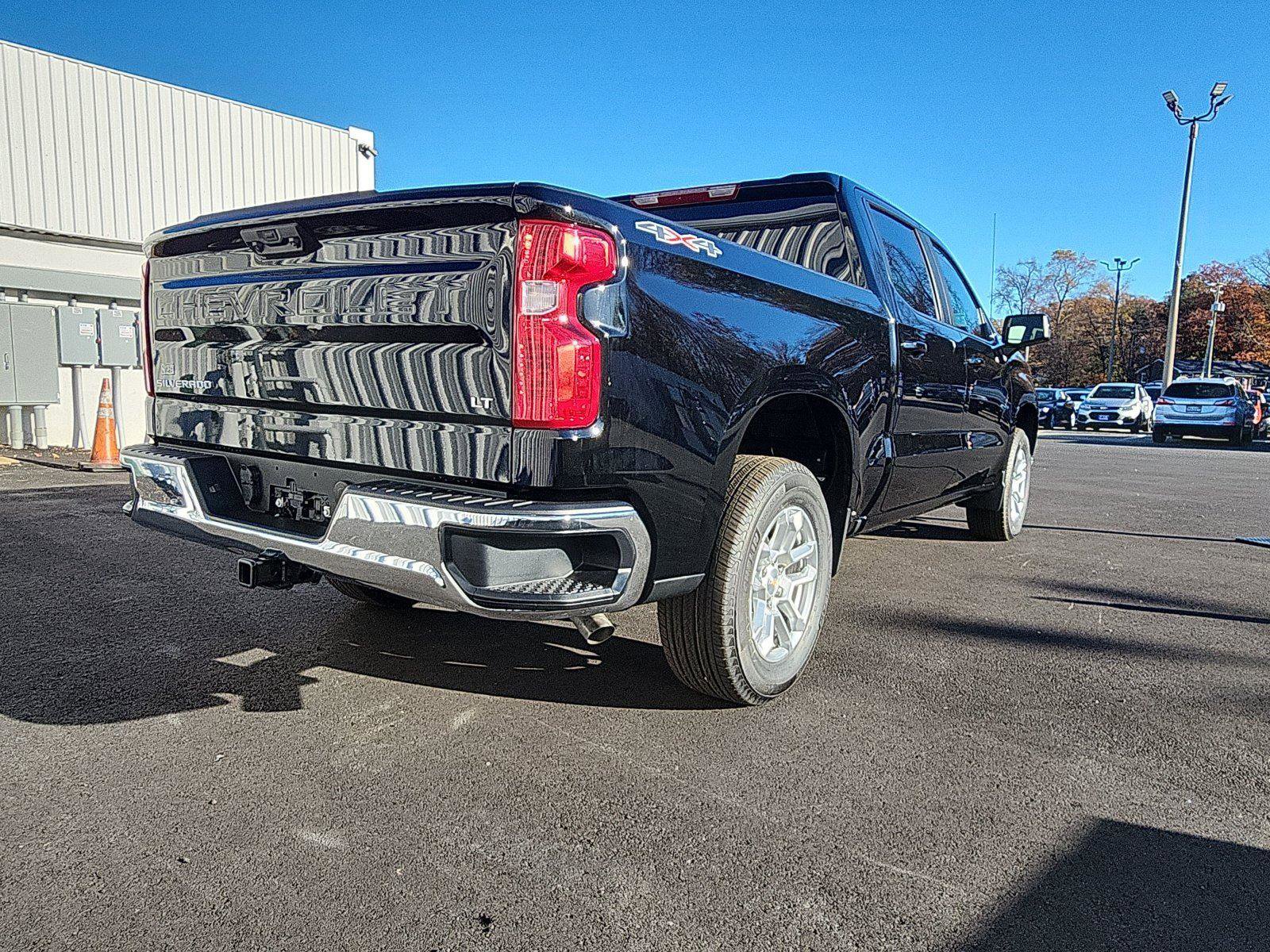 New 2026 Chevrolet Silverado 1500 LT w/ LPO, Liner Protection Package image 5